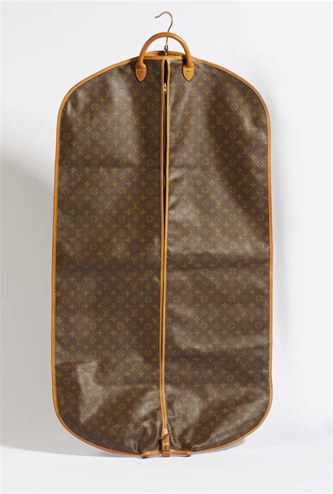 louis vuitton porta abiti 5 gruccie|louis vuitton monogram.